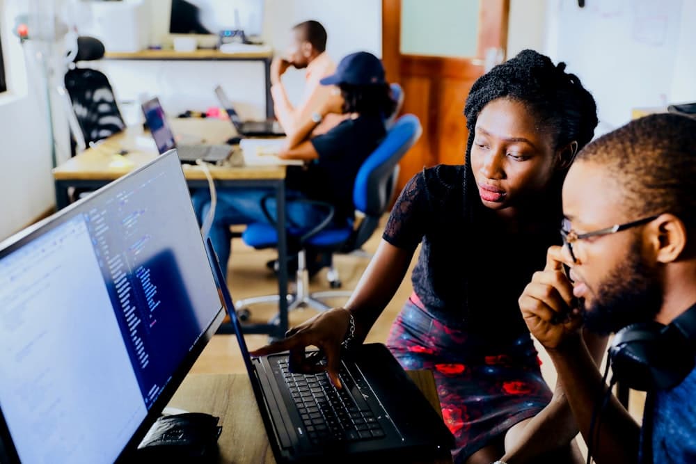 Distributed engineering team at work